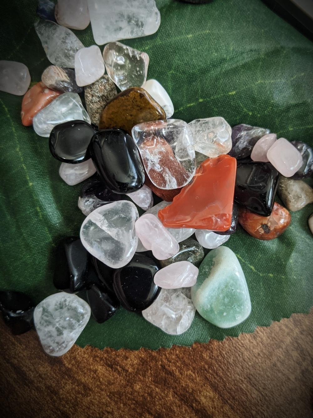 Lot: Mixed Crystal Gravel 💎 Amethyst, Fluorite, Agate, Rose Quartz